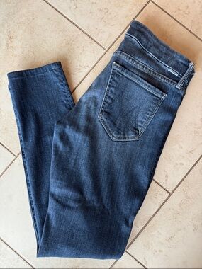 MOTHER jeans - size 29